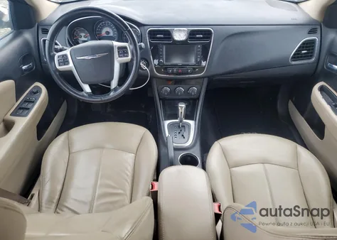 2011 Chrysler 200 Limited из США, поврежденный, VIN 1C3BC2FG1BN618115